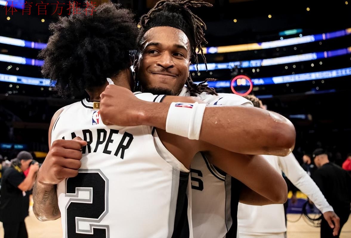 NBA杯半决赛12月14日开战:尼克斯VS魔术 马刺VS雷霆 NBA杯半决赛12月14日开战:尼克斯VS魔术 马刺VS雷霆